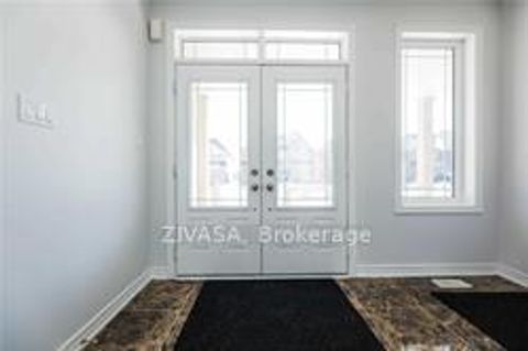 Photo 2 at 976 Green Street, Lefroy, Innisfil