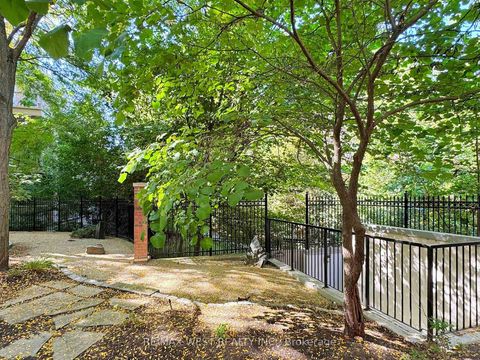 Photo 37 at Th 14 - 20 Burkebrook Place, York Mills, Toronto