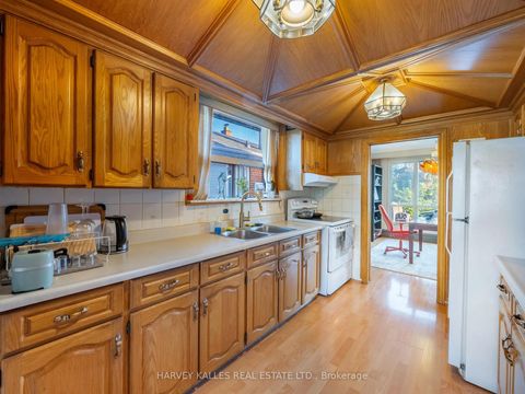 Photo 20 at 49 Wenderly Drive, Glen Park, Toronto
