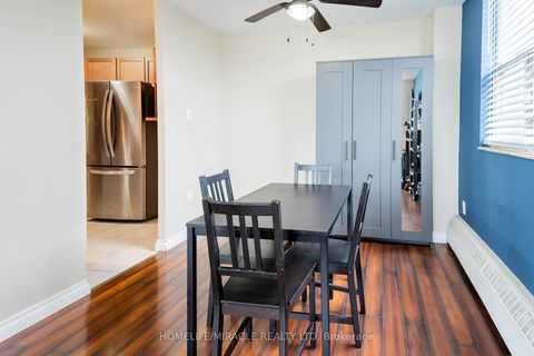 Photo 8 at 404 - 2645 Kipling Avenue, Jamestown, Toronto
