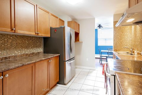 Photo 12 at 404 - 2645 Kipling Avenue, Jamestown, Toronto