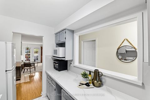 Photo 15 at G-10 - 1669 Nash Road, Courtice, Clarington