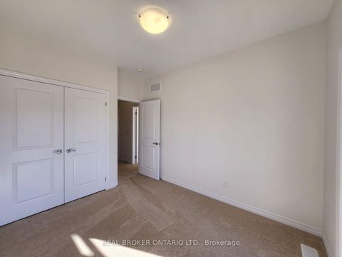 Photo 21 at 17 Freeman Williams Street, Angus Glen, Markham