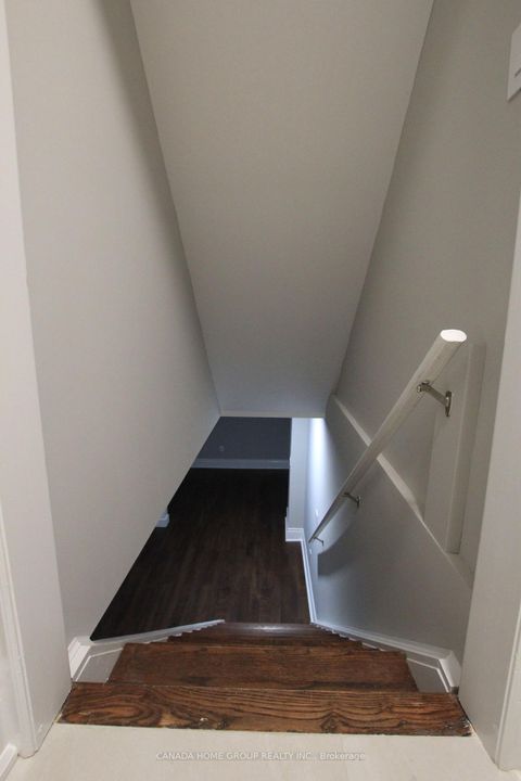 Photo 37 at 129 Creek Path Avenue, BR Bronte, Oakville
