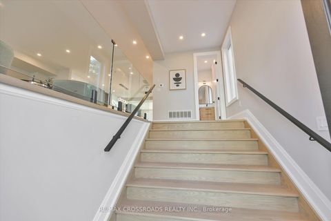 Photo 2 at 84 Westbourne Avenue, Birchmount, Toronto