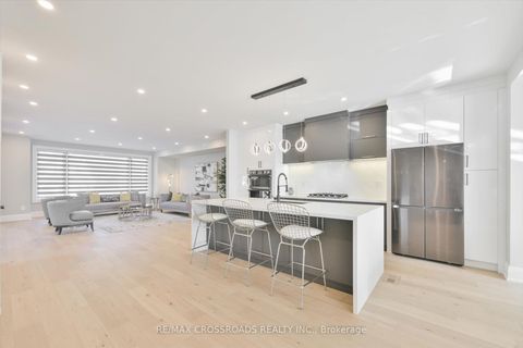 Photo 10 at 84 Westbourne Avenue, Birchmount, Toronto