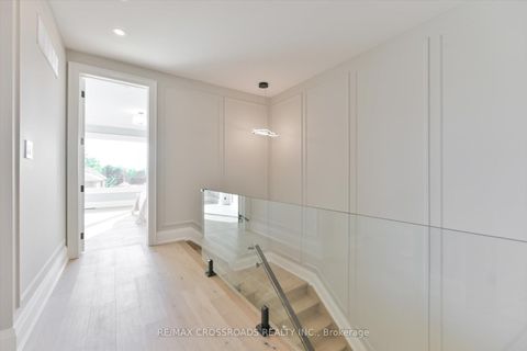 Photo 17 at 84 Westbourne Avenue, Birchmount, Toronto