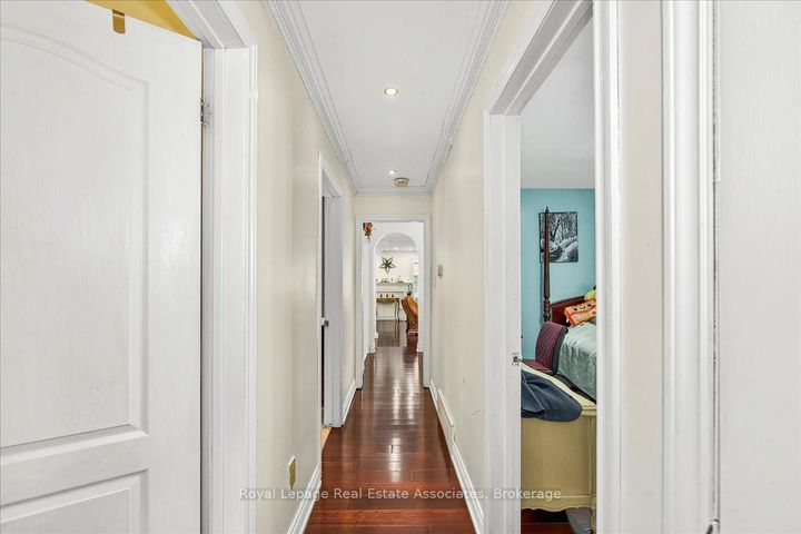 Photo 16 at 51 Picton Street W, North End, Hamilton