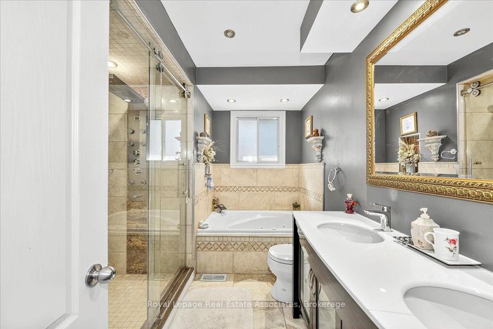 Photo 18 at 51 Picton Street W, North End, Hamilton