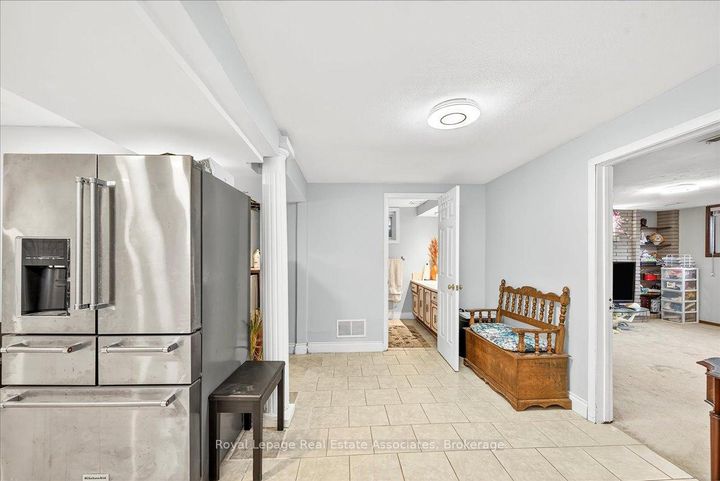 Photo 24 at 51 Picton Street W, North End, Hamilton