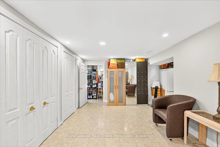 Photo 26 at 51 Picton Street W, North End, Hamilton