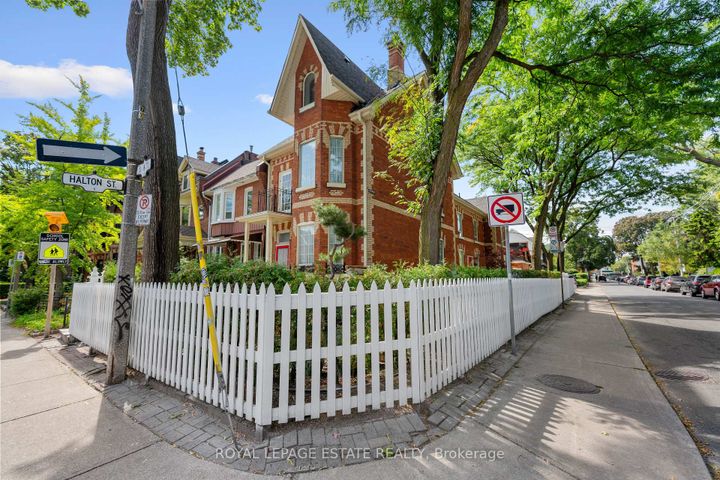 Photo 1 at 232 Shaw Street, Bellwoods, Toronto
