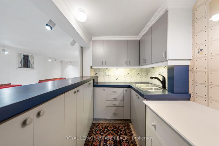 Photo 35 at 232 Shaw Street, Bellwoods, Toronto