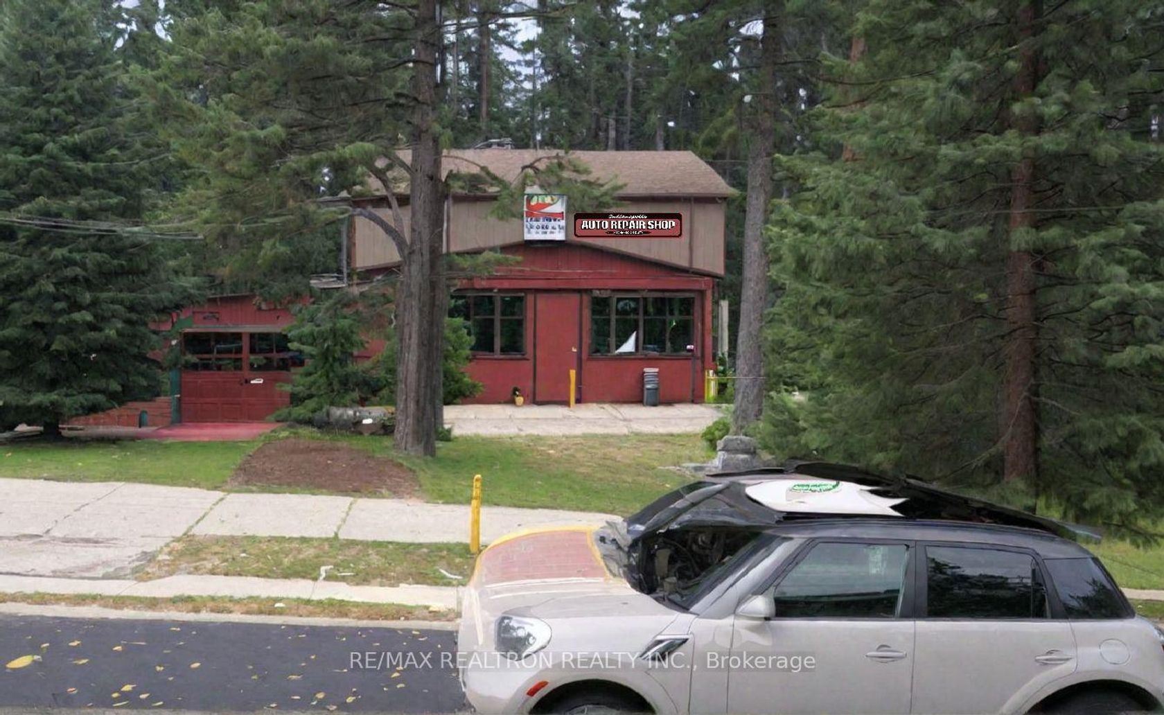 148 Centre Street, Aurora Village, Aurora 