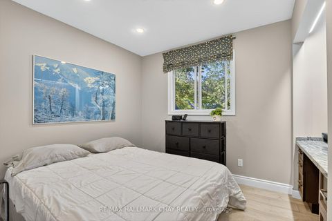 Photo 20 at 155 Maple Avenue, City Centre, Barrie