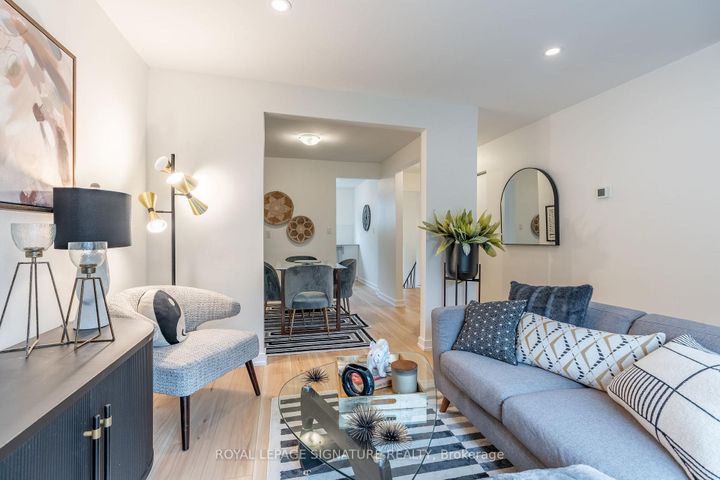 Photo 9 at 54 Woodman Drive N, Kentley, Hamilton