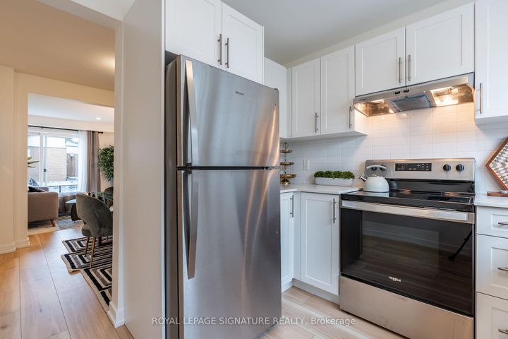 Photo 14 at 54 Woodman Drive N, Kentley, Hamilton
