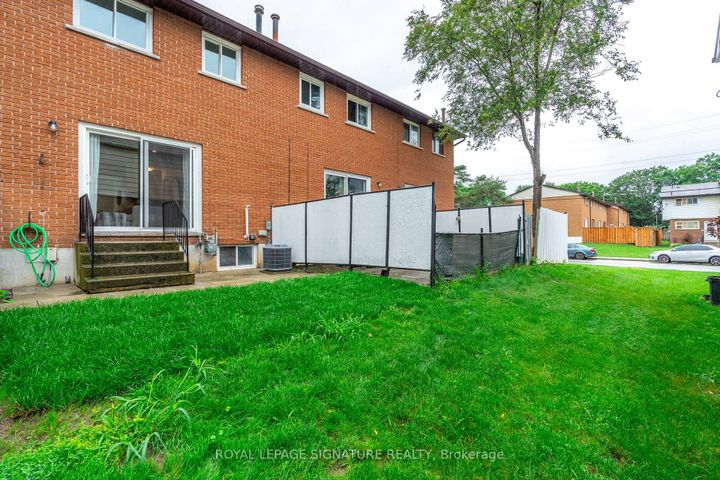 Photo 35 at 54 Woodman Drive N, Kentley, Hamilton