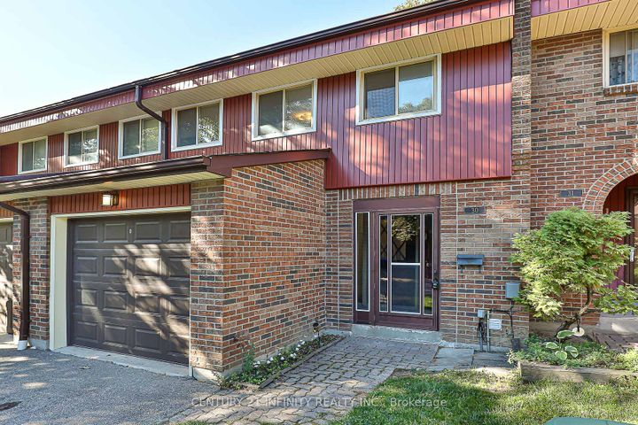 Photo 3 at 30 - 3000 Midland Avenue, Malvern West, Toronto