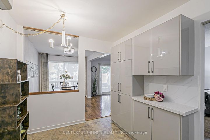 Photo 18 at 30 - 3000 Midland Avenue, Malvern West, Toronto