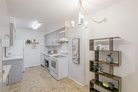 Photo 13 at 30 - 3000 Midland Avenue, Malvern West, Toronto