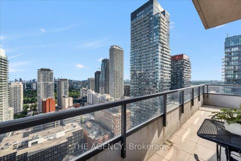 Photo 19 at PH15 - 70 Roehampton Avenue, Mount Pleasant West, Toronto