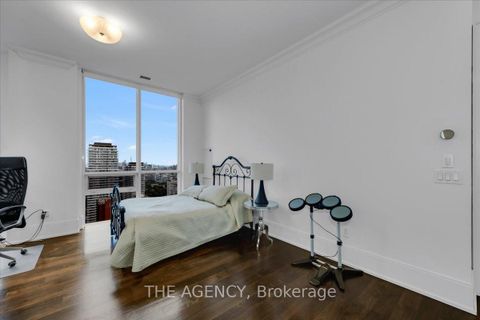 Photo 21 at PH15 - 70 Roehampton Avenue, Mount Pleasant West, Toronto