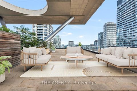 Photo 27 at PH15 - 70 Roehampton Avenue, Mount Pleasant West, Toronto