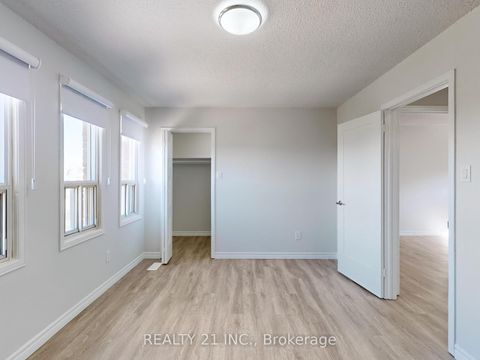 Photo 21 at 2 - 40 Rexdale Boulevard, Kipling, Toronto