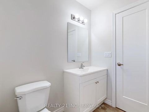 Photo 27 at 2 - 40 Rexdale Boulevard, Kipling, Toronto