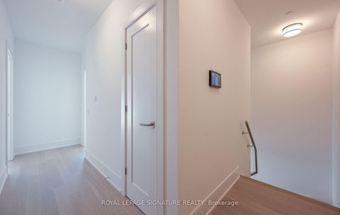 Photo 23 at 105 - 10 Inn On The Park Drive, Don Mills, Toronto