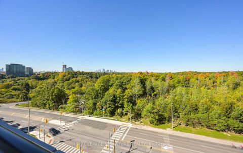 Photo 40 at 105 - 10 Inn On The Park Drive, Don Mills, Toronto