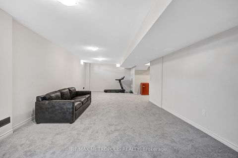 Photo 41 at 15 Douglas Kemp Crescent, Bowmanville, Clarington