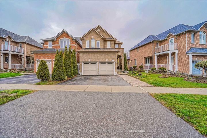 Photo 22 at 106 Snowy Meadow Avenue, Oak Ridges, Richmond Hill