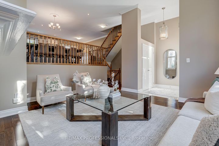 Photo 4 at 2264 Lake Shore Boulevard W, Mimico, Toronto