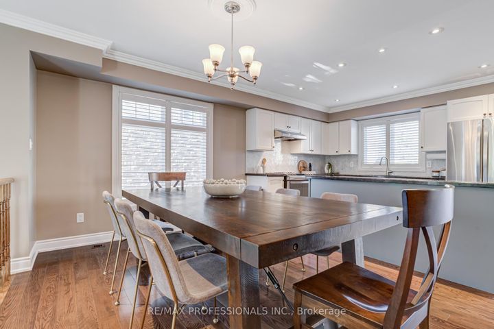 Photo 6 at 2264 Lake Shore Boulevard W, Mimico, Toronto