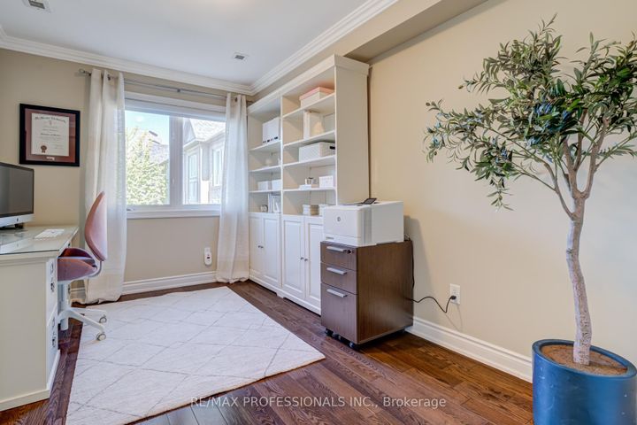 Photo 17 at 2264 Lake Shore Boulevard W, Mimico, Toronto