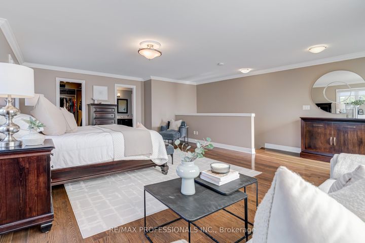 Photo 21 at 2264 Lake Shore Boulevard W, Mimico, Toronto