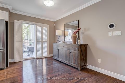 Photo 9 at 2264 Lake Shore Boulevard W, Mimico, Toronto