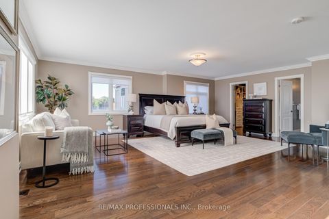 Photo 19 at 2264 Lake Shore Boulevard W, Mimico, Toronto