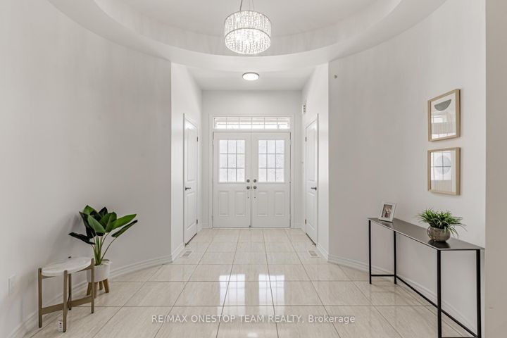 Photo 3 at 16 Nocturne Avenue, Kleinburg, Vaughan