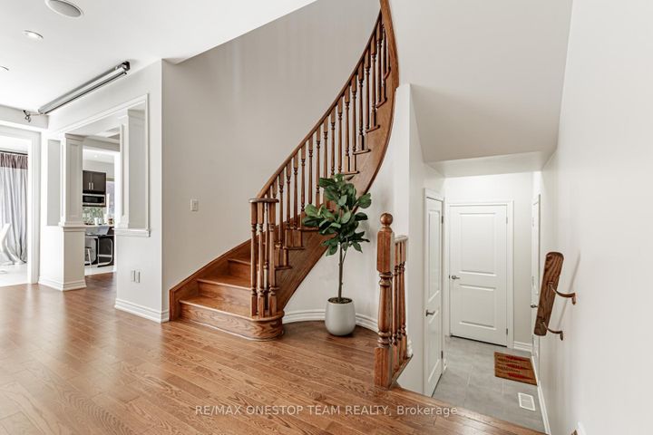 Photo 6 at 16 Nocturne Avenue, Kleinburg, Vaughan