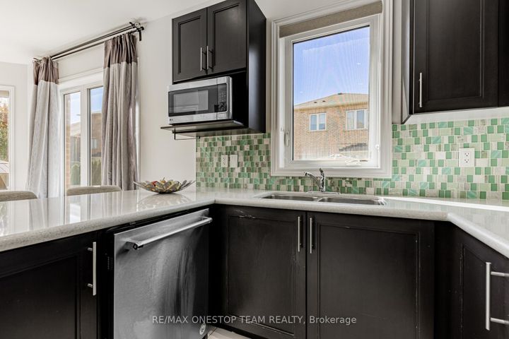 Photo 17 at 16 Nocturne Avenue, Kleinburg, Vaughan