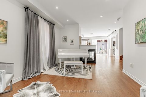 Photo 5 at 16 Nocturne Avenue, Kleinburg, Vaughan