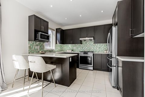 Photo 15 at 16 Nocturne Avenue, Kleinburg, Vaughan