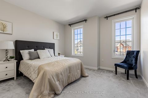 Photo 35 at 16 Nocturne Avenue, Kleinburg, Vaughan
