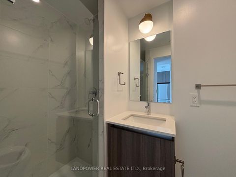 Photo 11 at 813 - 395 Dundas Street W, GO Glenorchy, Oakville