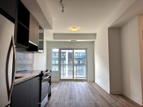 Photo 7 at 725 - 395 Dundas Street W, GO Glenorchy, Oakville