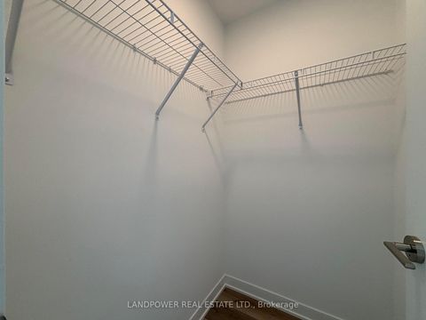 Photo 15 at 725 - 395 Dundas Street W, GO Glenorchy, Oakville