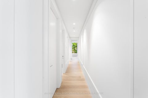 Photo 13 at 302 - 7 Dale Avenue, Moore Park, Toronto